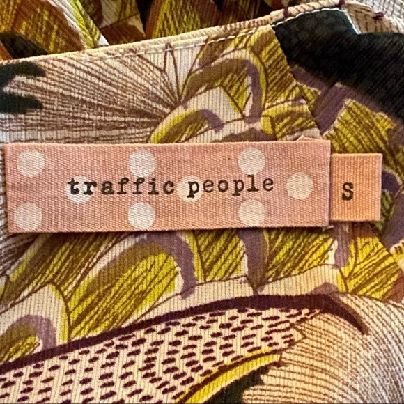 Traffic People semi sheer abstract floral blouse size small - Picture 6 of 9